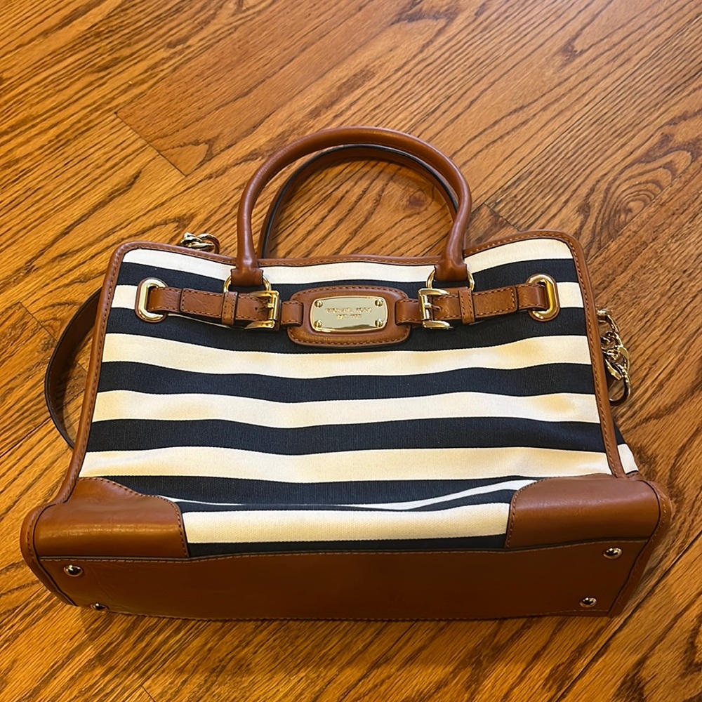Michael Kors Woman’s Brown and Navy Striped Tote and Wallet